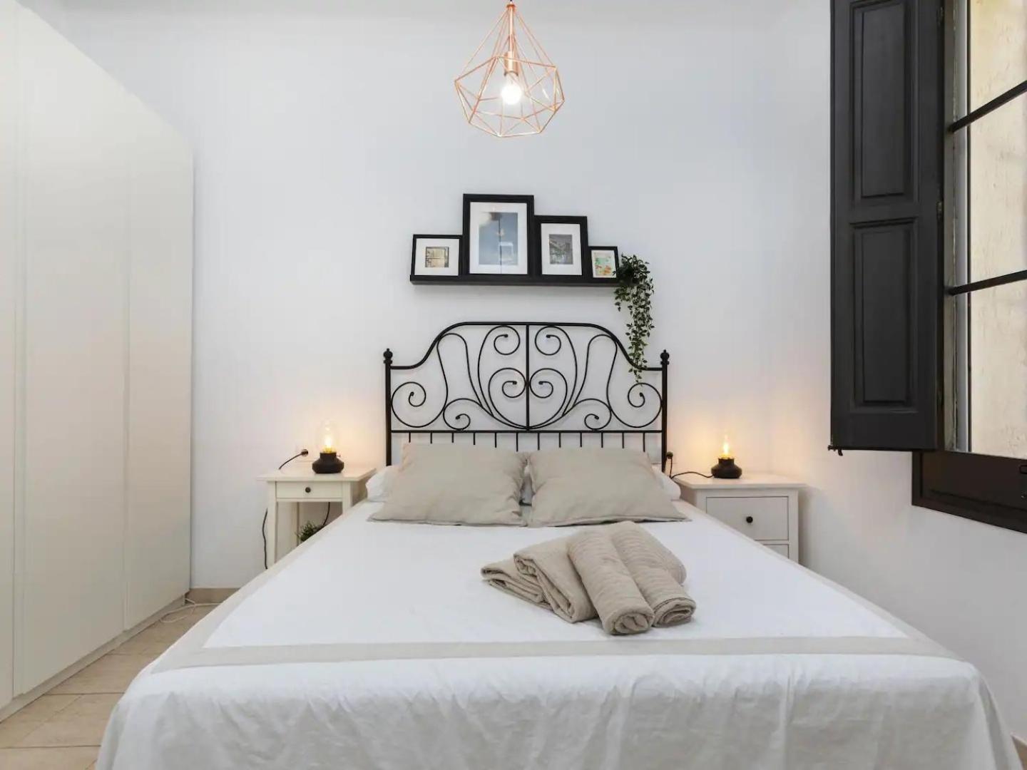 Casa Canyet Con Piscina A Un Paso De Barcelona Y La Playa Badalona Esterno foto